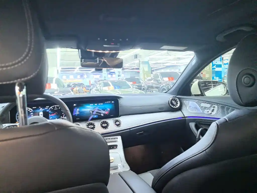 Mercedes-Benz CLS 2021 CLS 300 Luxury фото 18