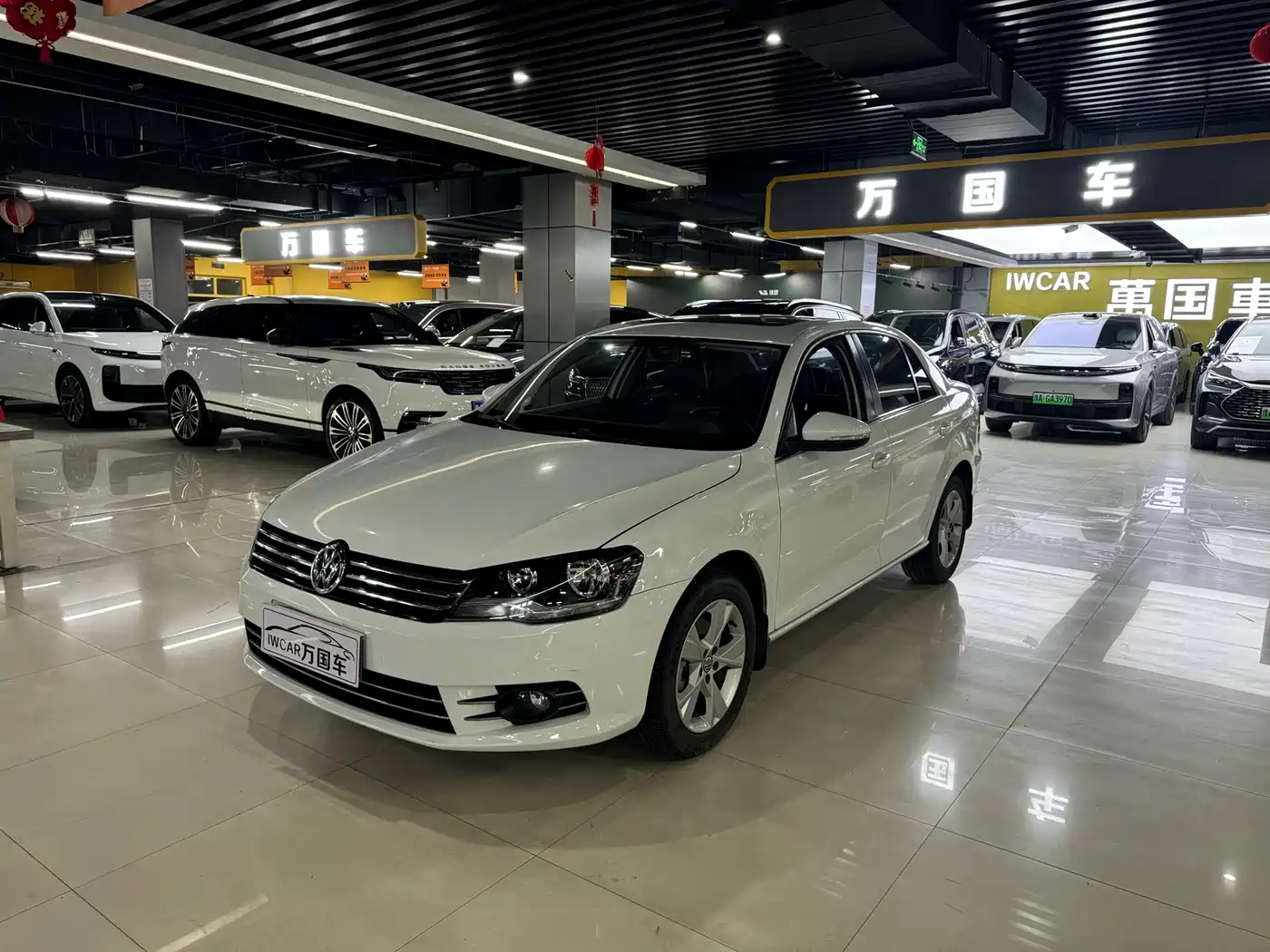 Volkswagen Bora 2015 Quality Edition 1.6L Automatic Comfort фото 2
