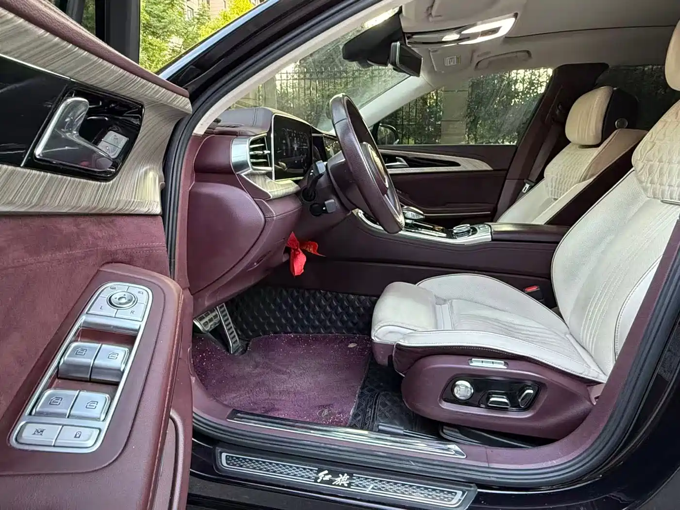 Hongqi H9 2020 2.0T Smart Connection Qi Chang Edition фото 8