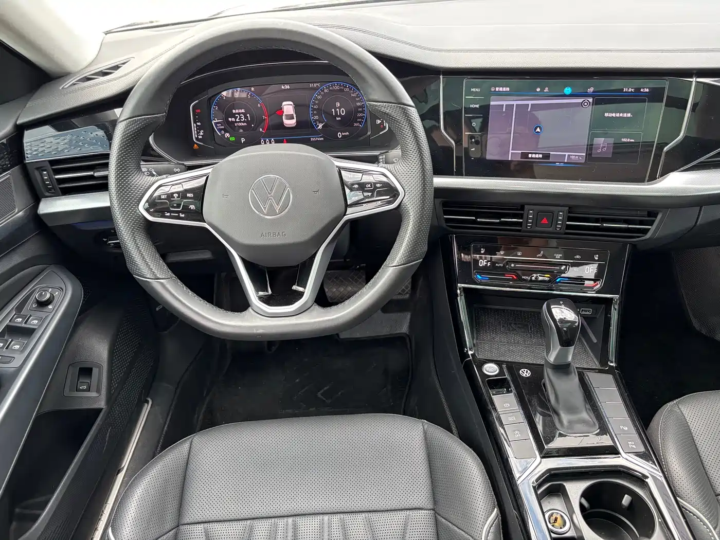 Volkswagen Passat 2023 330TSI Starlight Luxury Edition фото 7