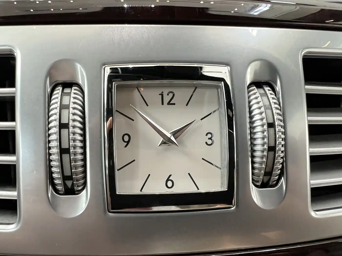 Mercedes-Benz S-Class фото 37