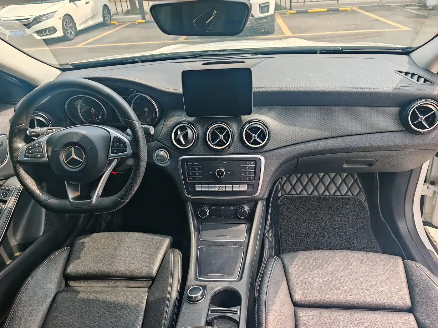 Mercedes-Benz GLA 2019 GLA 200 Fashion фото 6