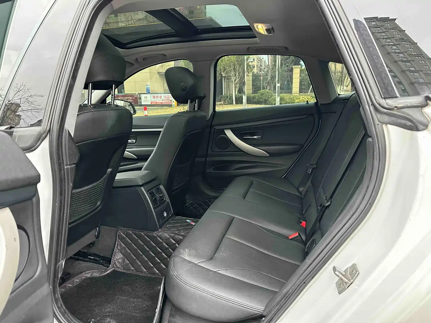 BMW 3 Series GT 2016 320i Fashion Style фото 6
