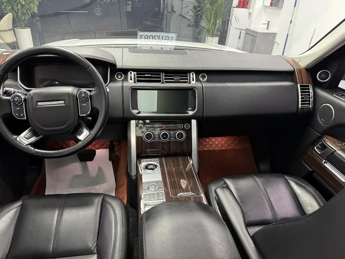 Land Rover Range Rover фото 8