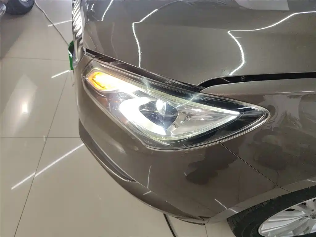 Buick Excelle 2016 Model 15N Automatic Luxury фото 24
