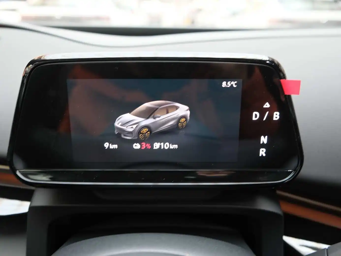 VOLKSWAGEN WITH THE CROWD 06