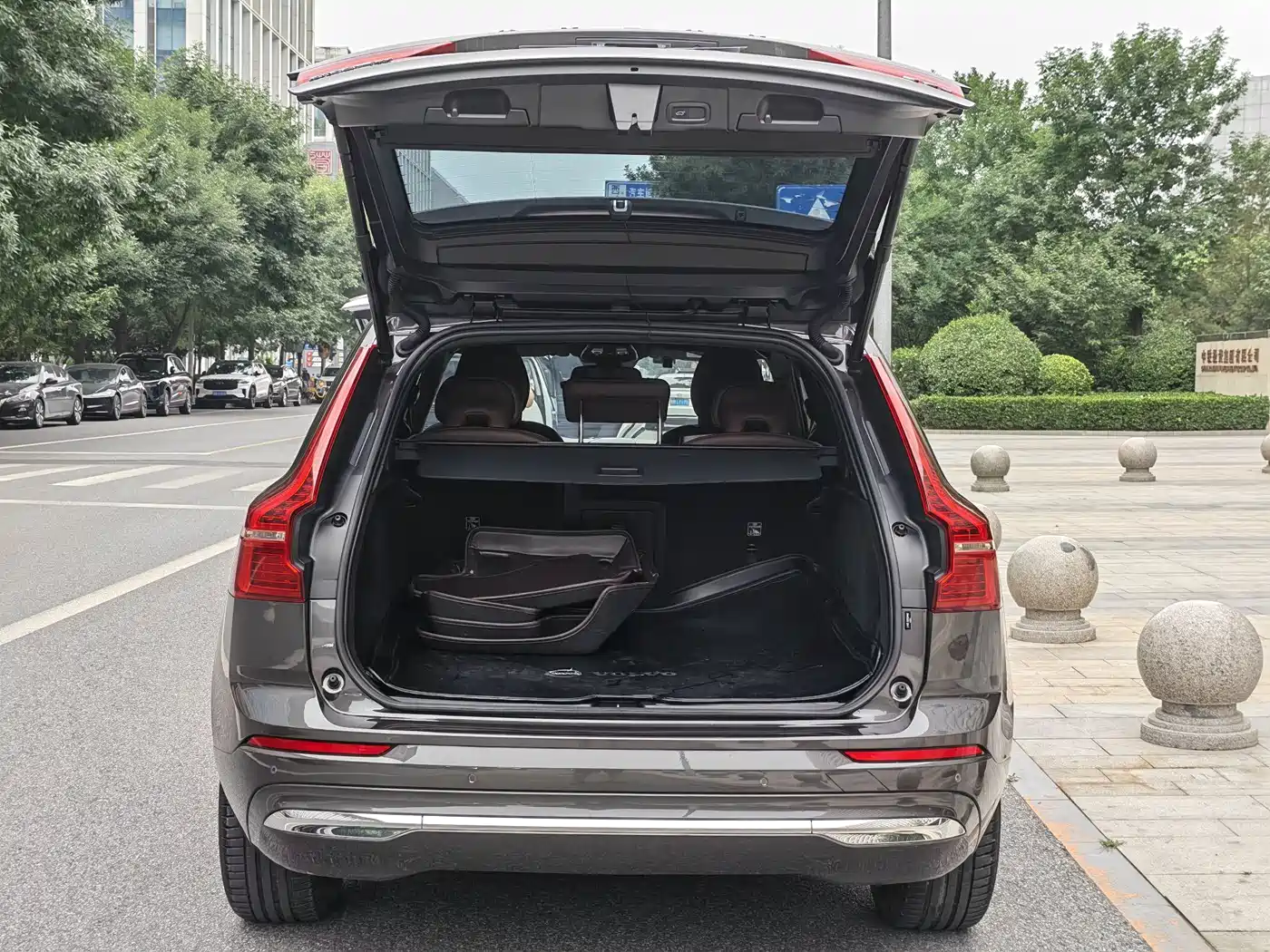 Фото 5 - Volvo XC60