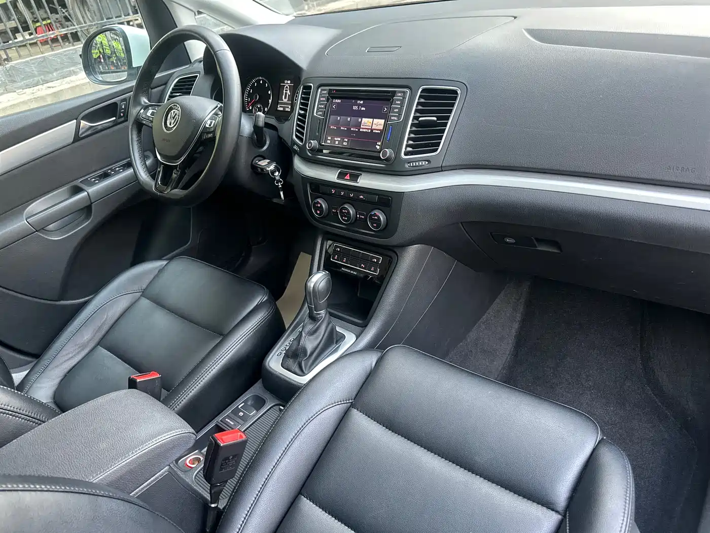 Volkswagen Sharan 2018 380TSI Comfort 7-Seater фото 15
