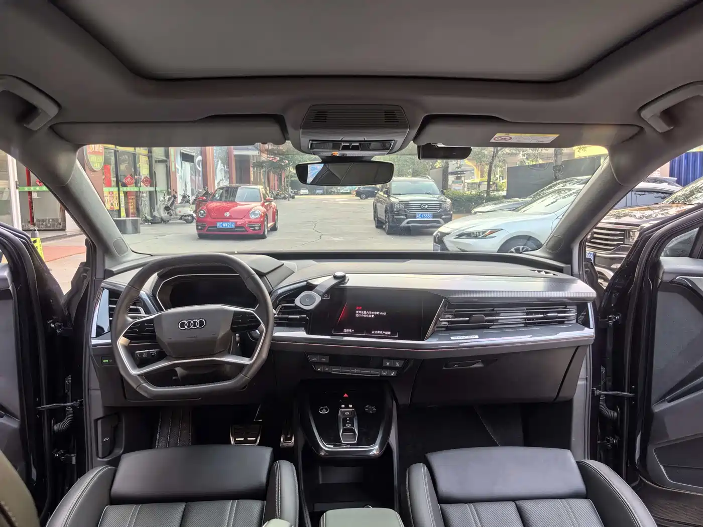 Audi Q4 e-tron 2024 40 e-tron Creation Edition фото 12