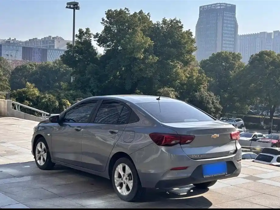 Chevrolet Cavalier 2021 325T Auto Joy Edition фото 10