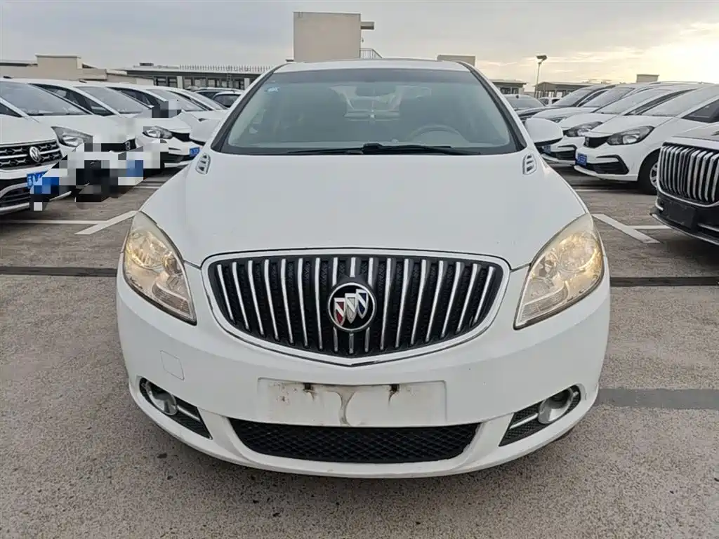 Buick Excelle 2013 Model GT 1.6L Manual Progressive фото 3
