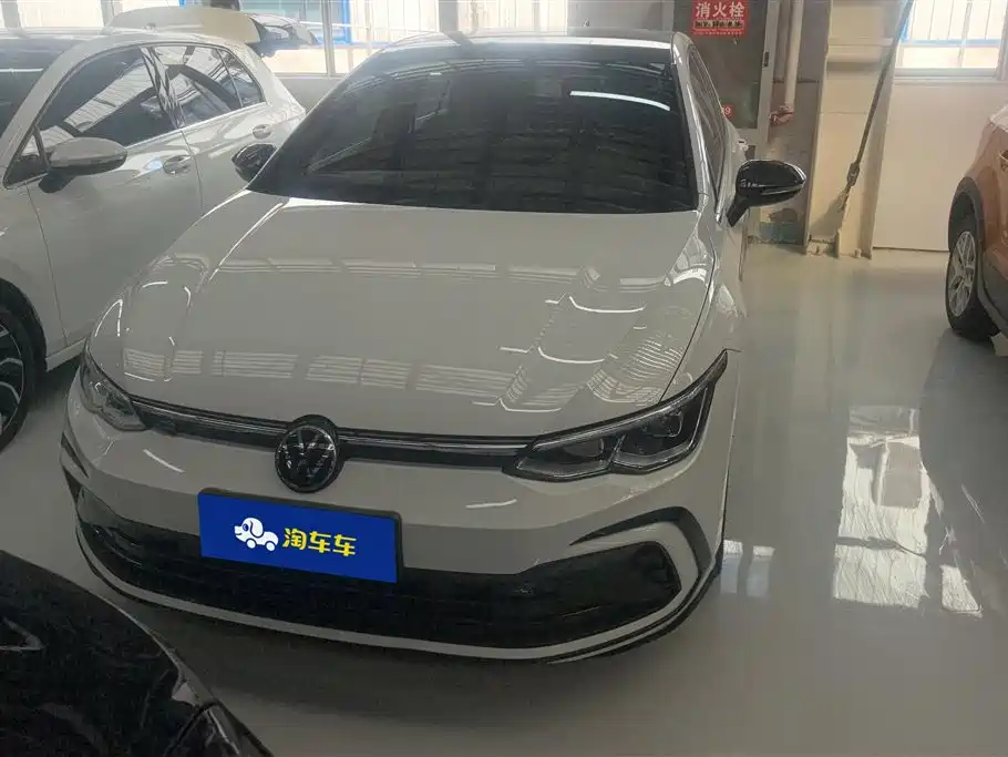 Volkswagen Golf 2021 280TSI DSG R-Line фото 2