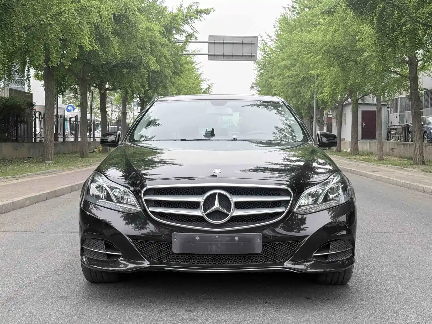 Mercedes-Benz E-Class 2014 E 260 L Sport фото 7