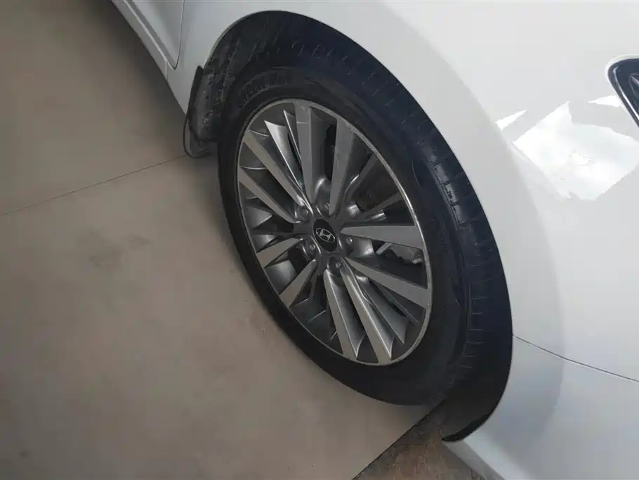 Hyundai Mistra 2019 1.8L Automatic Smart GLS Commemorative Edition China V фото 6