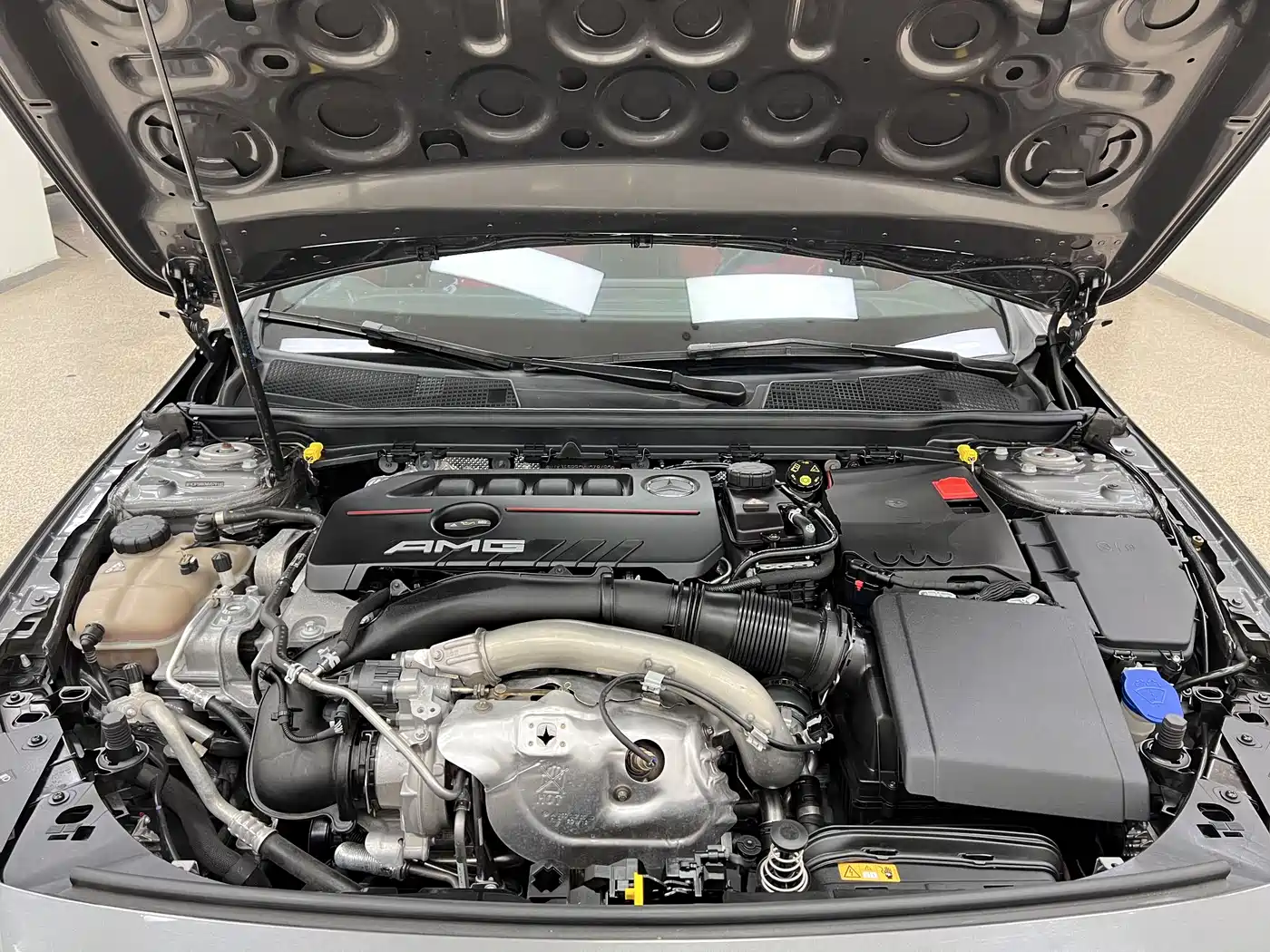 Mercedes-Benz A-Class AMG (Import) 2020 AMG A 35 4MATIC фото 31