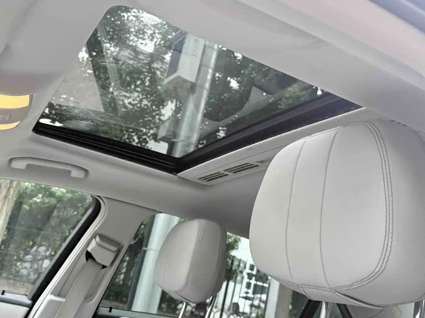 Mercedes-Benz E-Class 2014 E 260 L Sport фото 10