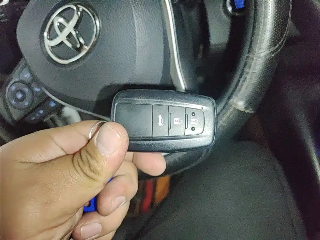 Toyota Corolla 2021 1.2T S-CVT Elite PLUS Edition фото 9
