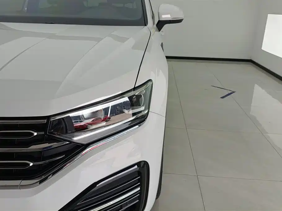 Volkswagen Tayron 2022 380TSI 4WD R-Line Smart Connect Edition фото 5