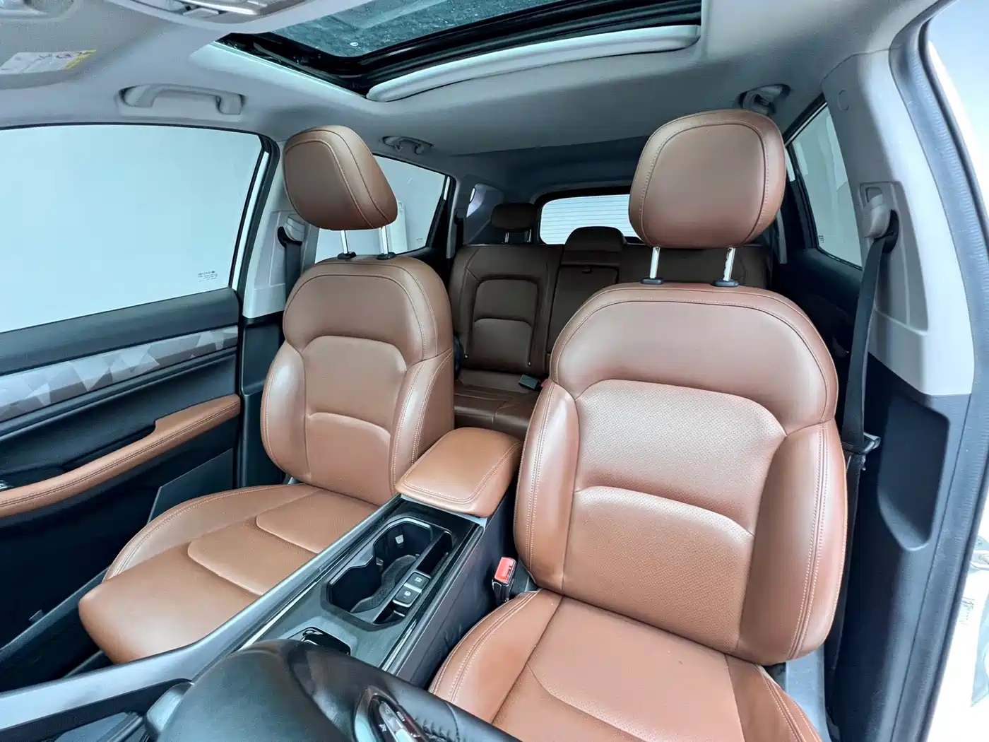 GEELY AUTOMOBILE VISION X6