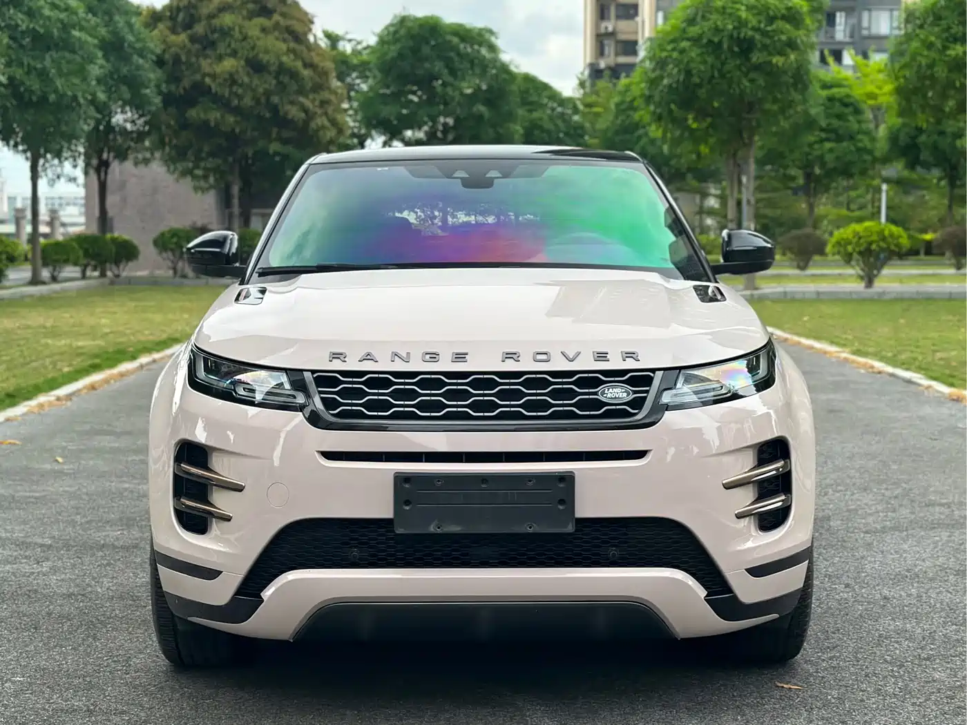 Land Rover Range Rover Evoque 2020 249PS R-DYNAMIC S Sport Edition фото 2