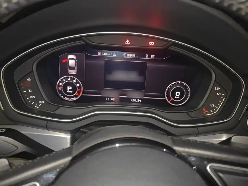 Audi A4L 2017 Model 45 TFSI quattro Sport Version фото 4