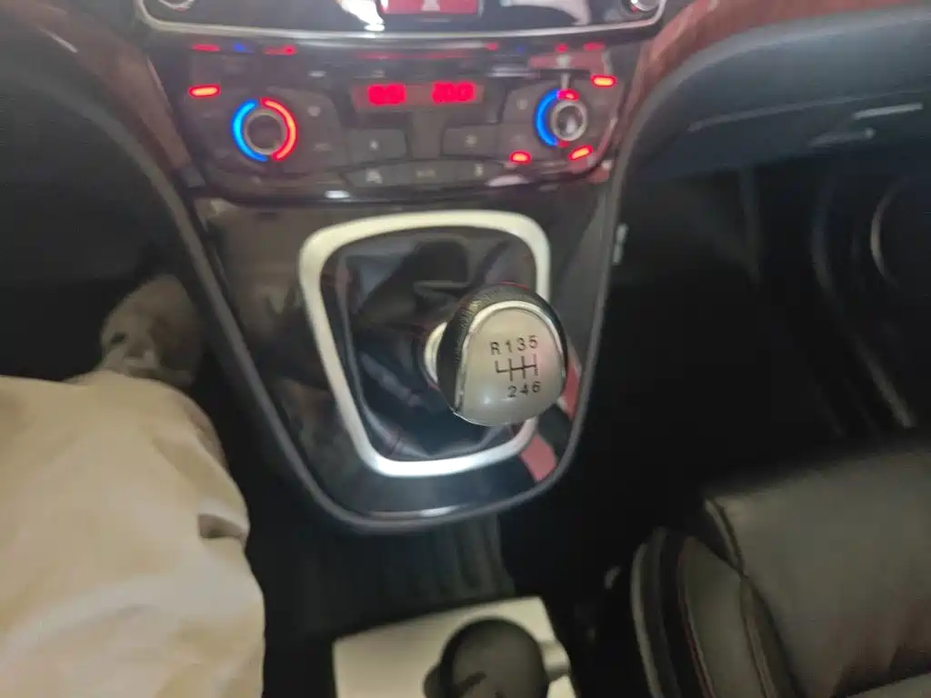 Photo 15 - Haval H6