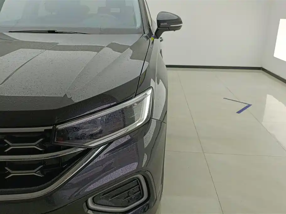 Volkswagen Tayron 2024 300TSI 2WD Luxury Plus Advanced фото 5