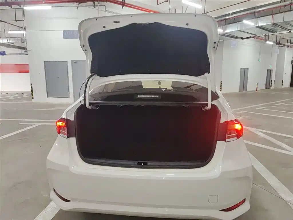 Toyota Corolla 2021 1.2T S-CVT Elite PLUS Edition фото 19