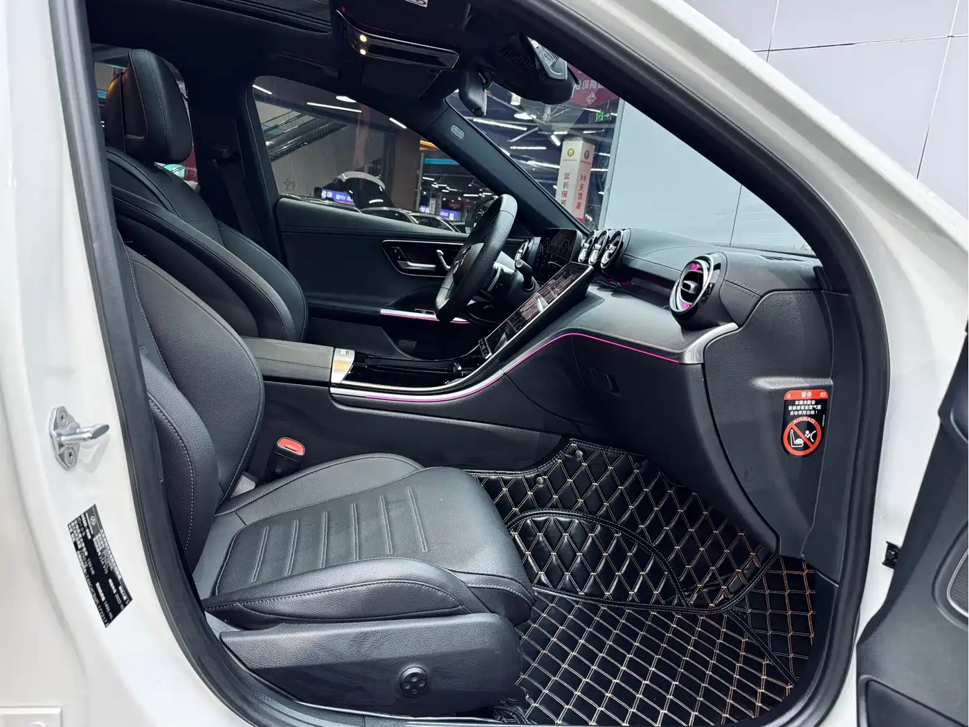 Mercedes-Benz C-Class 2023 C 260 L Sport фото 16