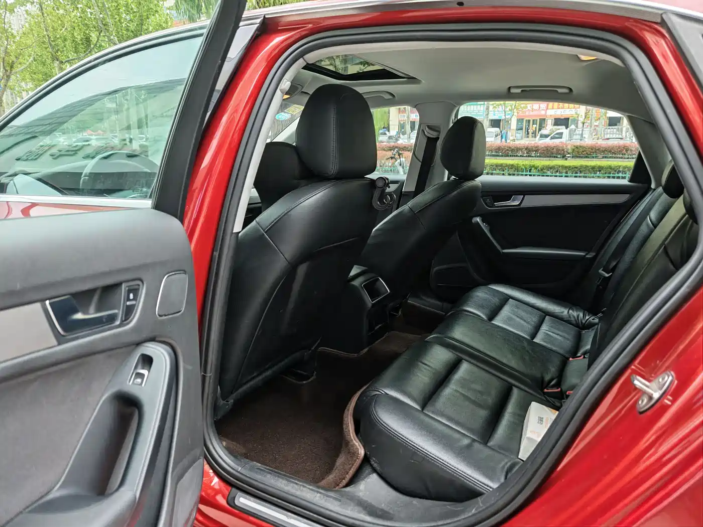 Audi A4L 2013 30 TFSI Automatic Comfort фото 4