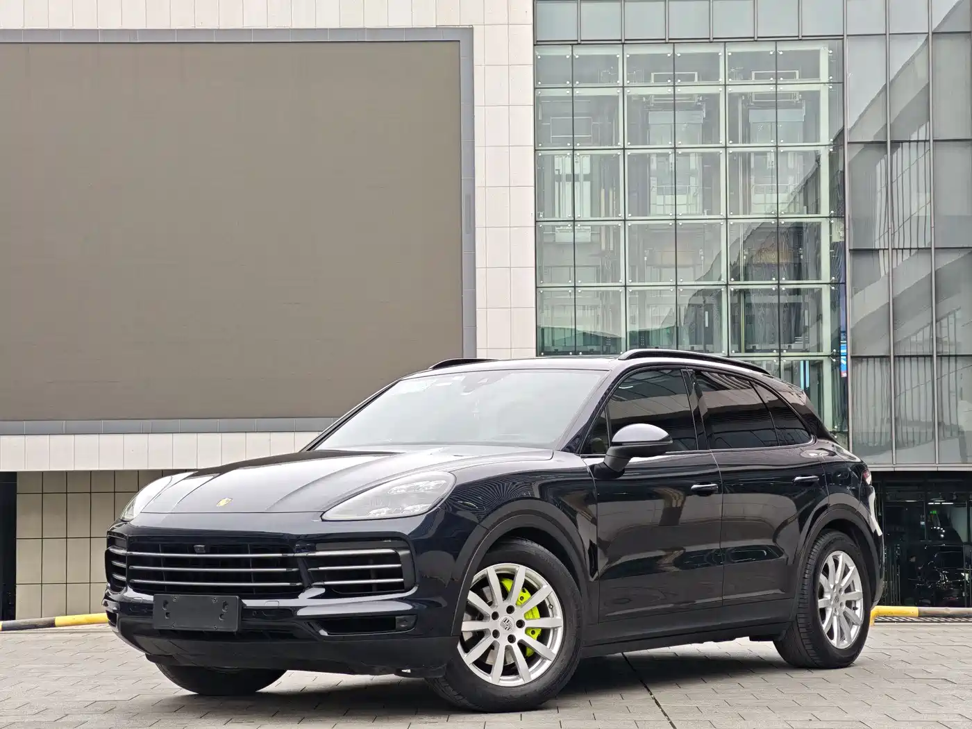 PORSCHE CAYENNE NEW ENERGY