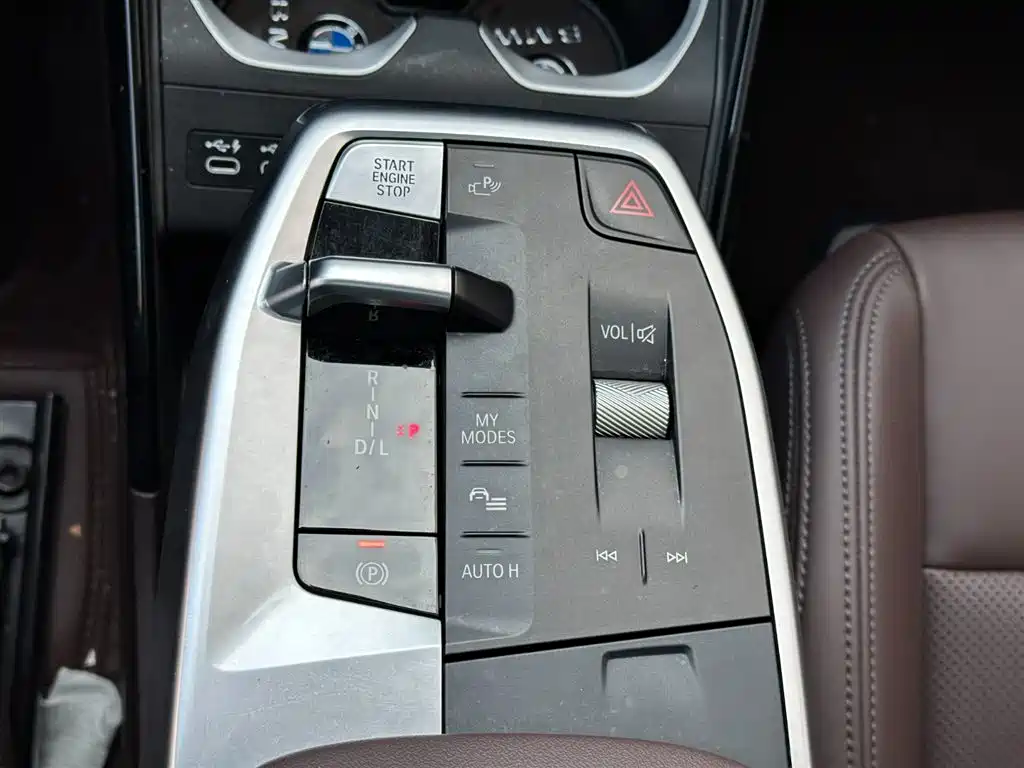 BMW X1 2023 sDrive20Li X Design Package фото 12