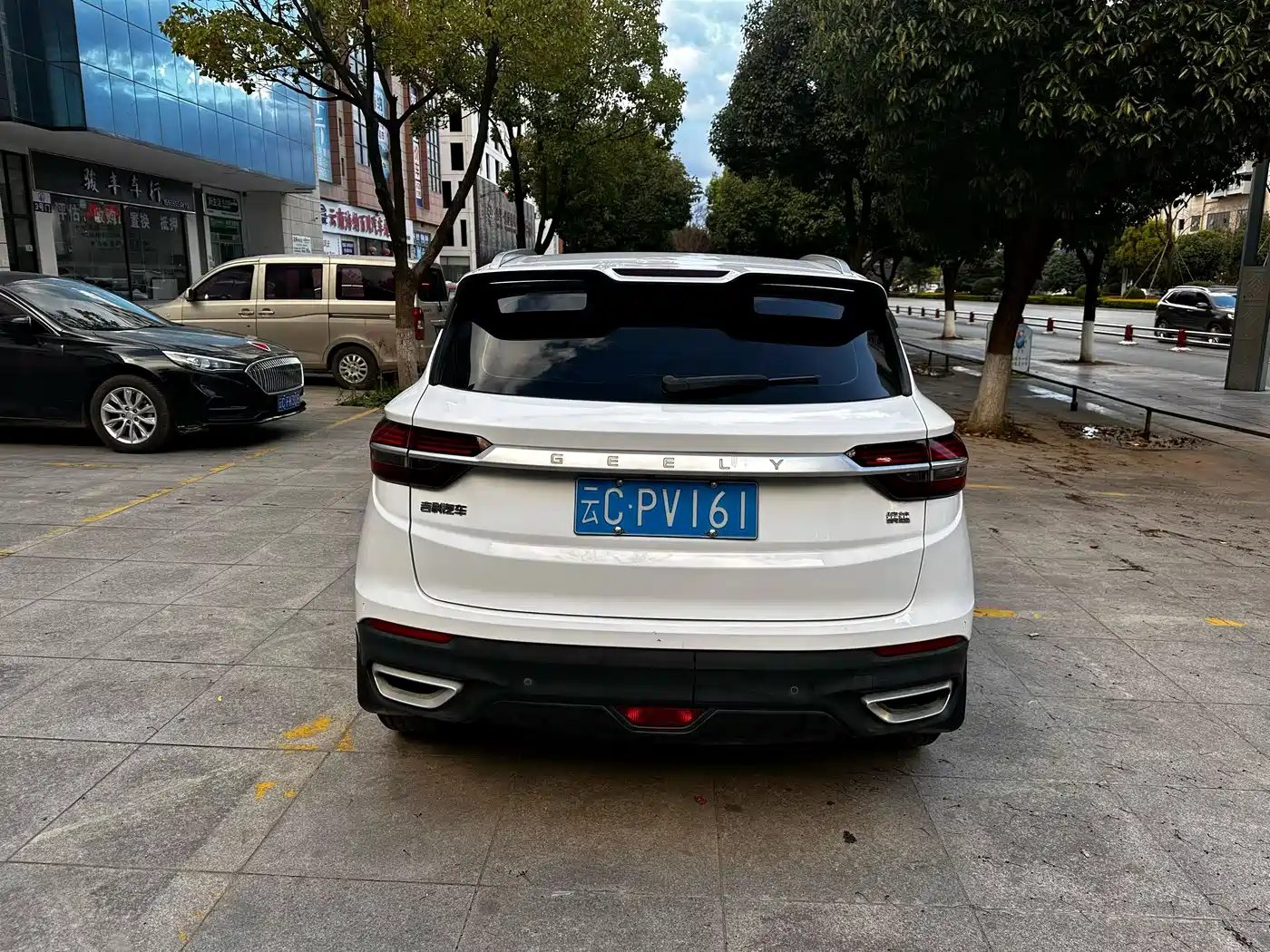 GEELY AUTOMOBILE BINYUE