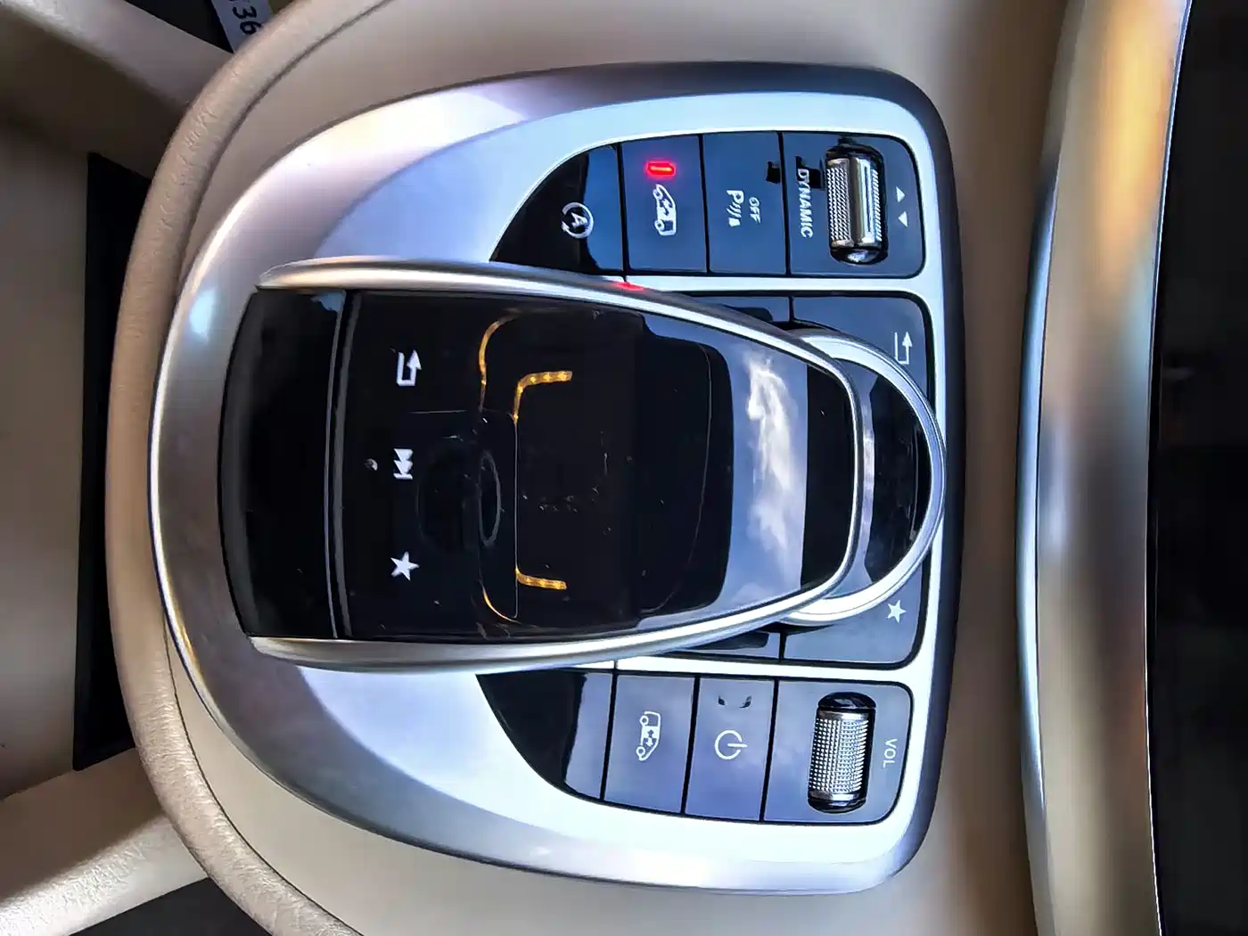 Mercedes-Benz V-Class 2018 V 260 Navigator Edition China VI фото 17