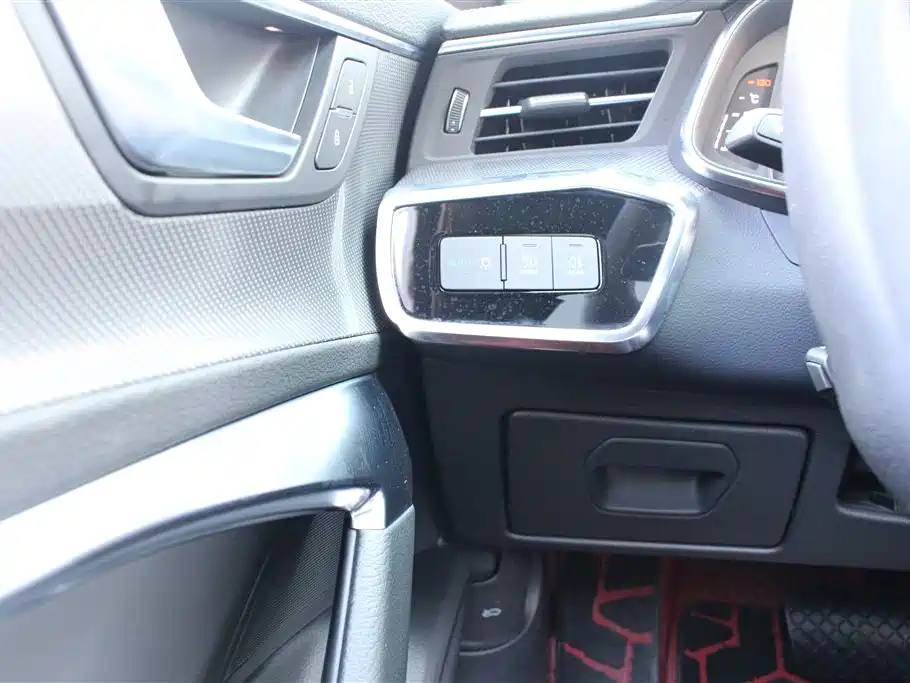 Audi A6L 2021 45 TFSI Exclusive Sport фото 7