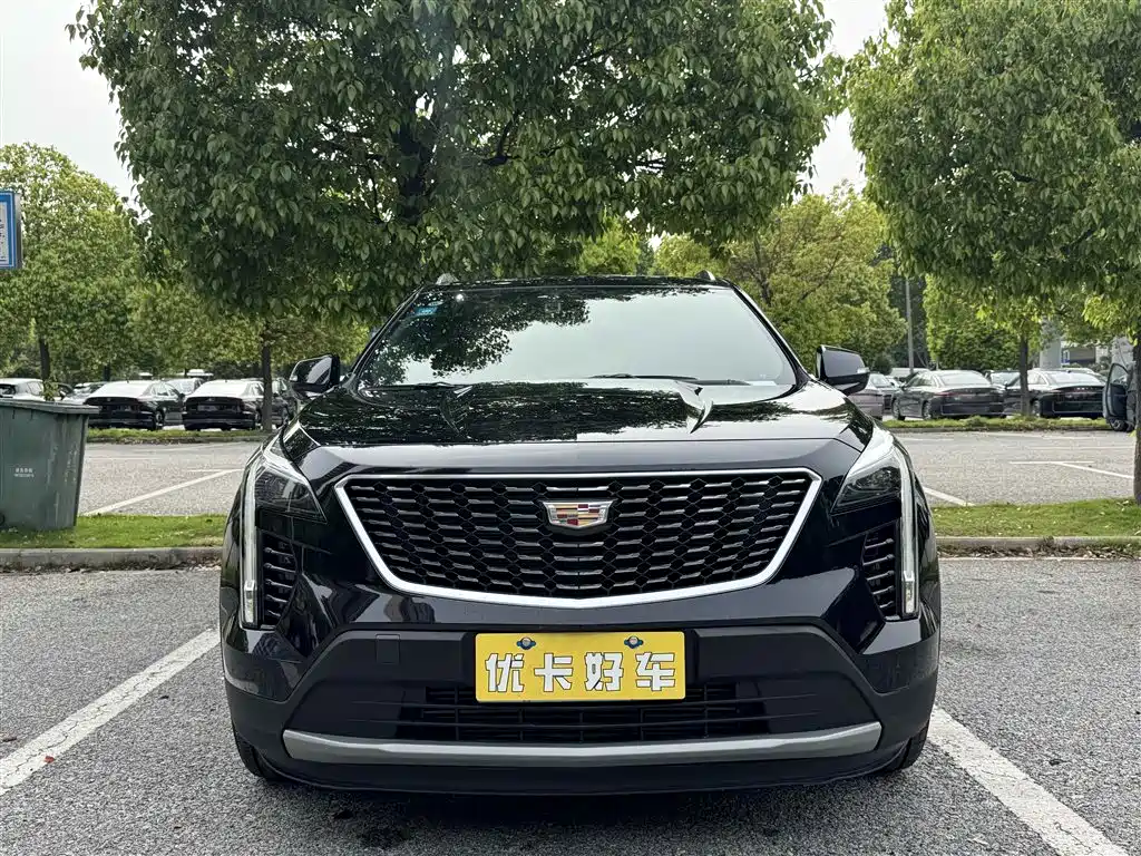 Cadillac XT4 2021 28T FWD Luxury Edition фото 2