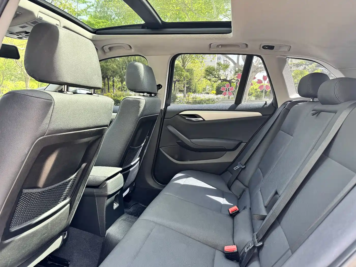 BMW X1 (Import) 2012 sDrive18i Luxury фото 23