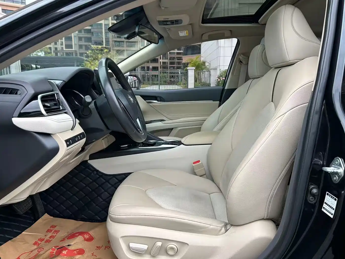 Toyota Camry 2021 2.0G Luxury Edition фото 4