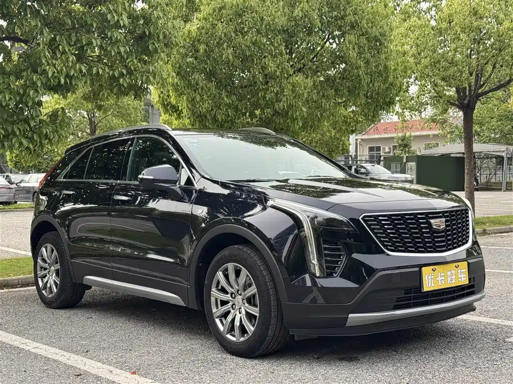 Cadillac XT4 2021 28T FWD Luxury Edition фото 3