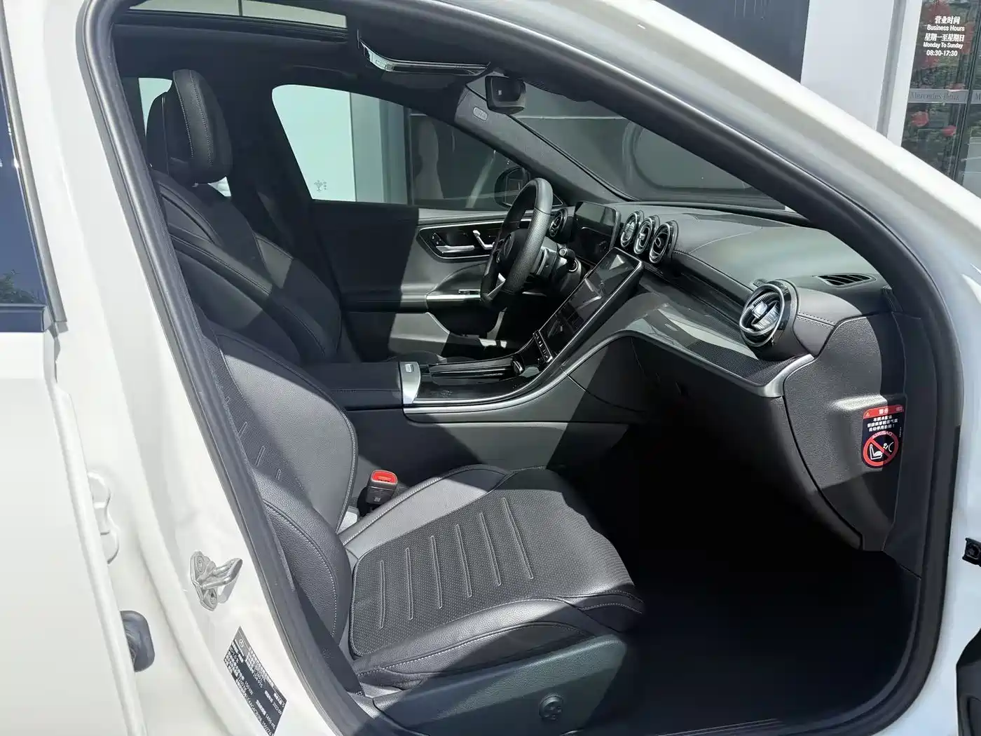 Mercedes-Benz C-Class 2022 Facelift C 260 L Night Edition Sport фото 22