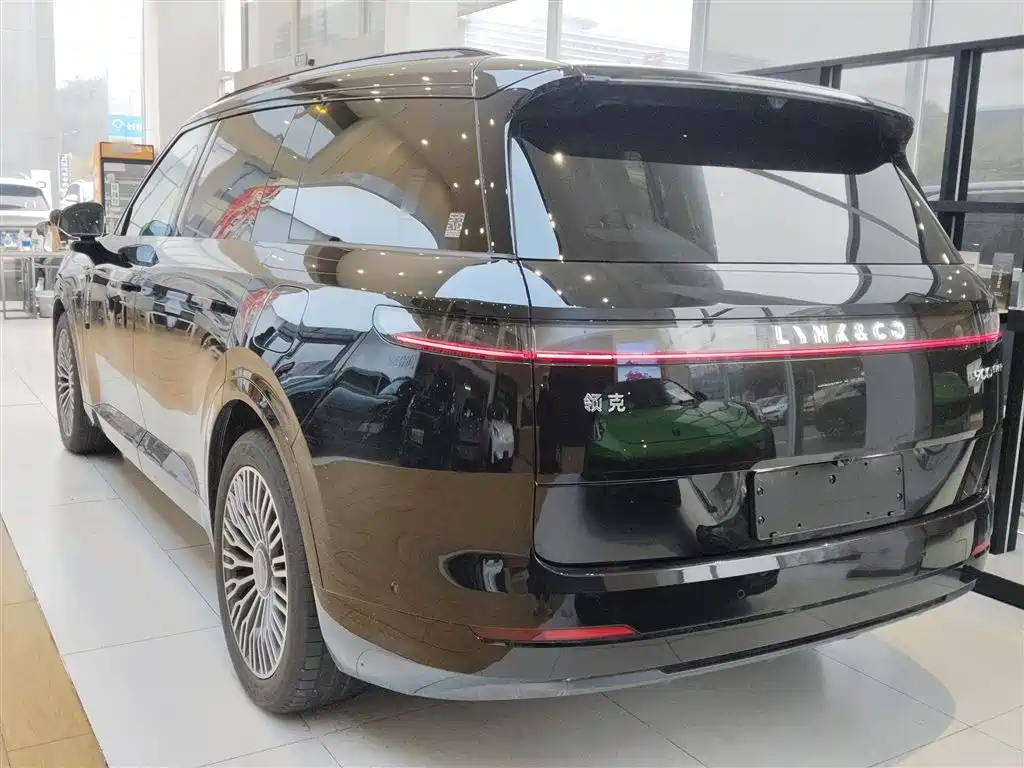 Lynk & Co 900 2025 2.0T Explorer Edition фото 23