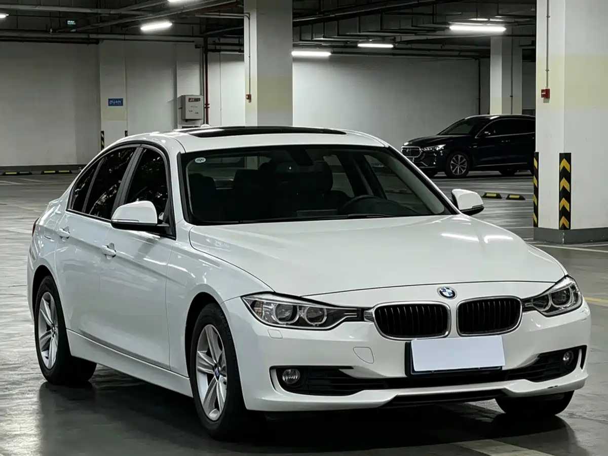 BMW 3 Series 2013 320i Fashion фото 3