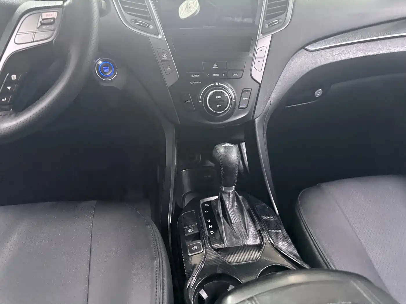 Hyundai Santa Fe 2015 2.0T Automatic 4WD Smart 5-Seater фото 15