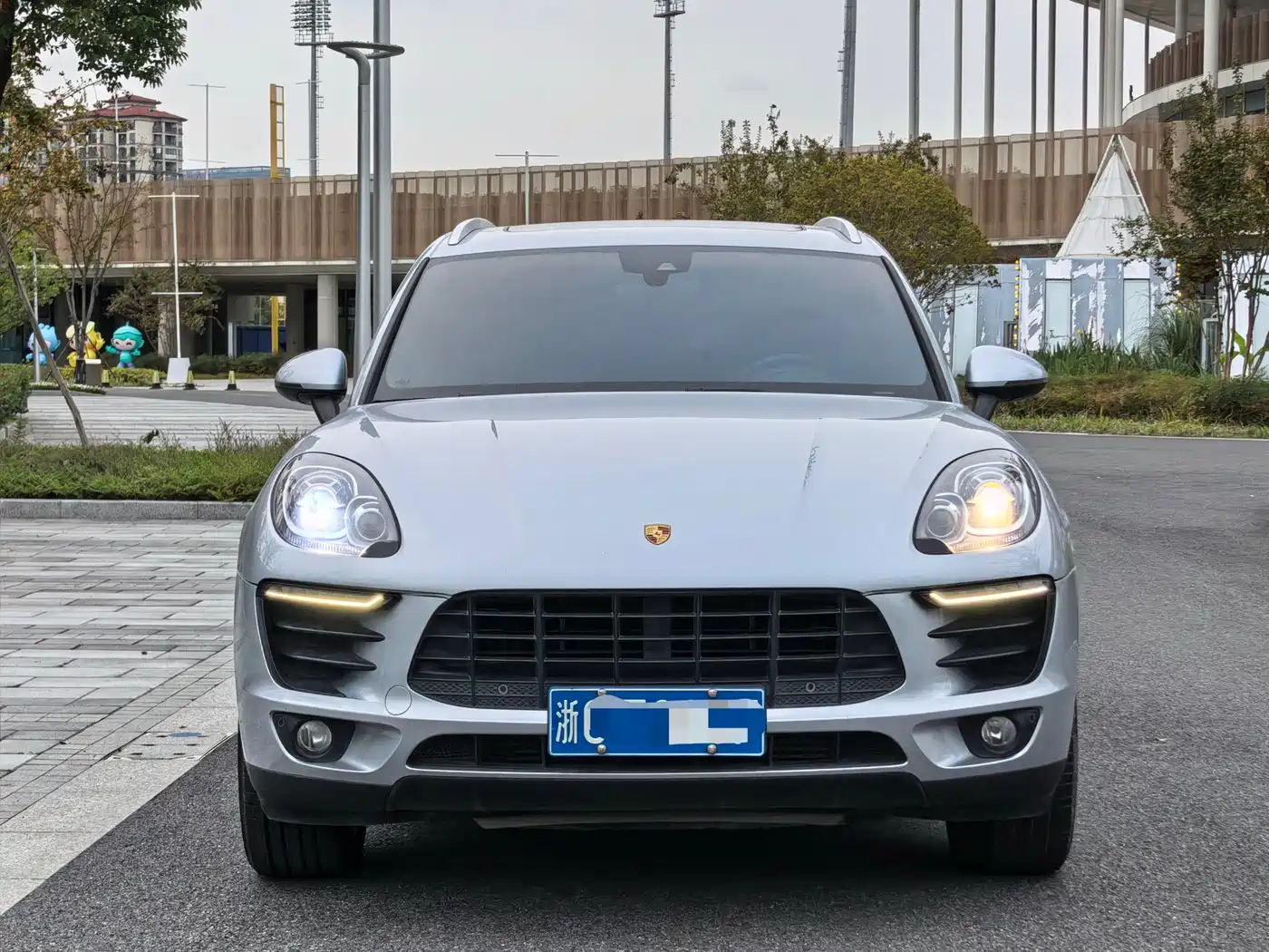 Porsche Macan 2017 Macan 2.0T фото 2