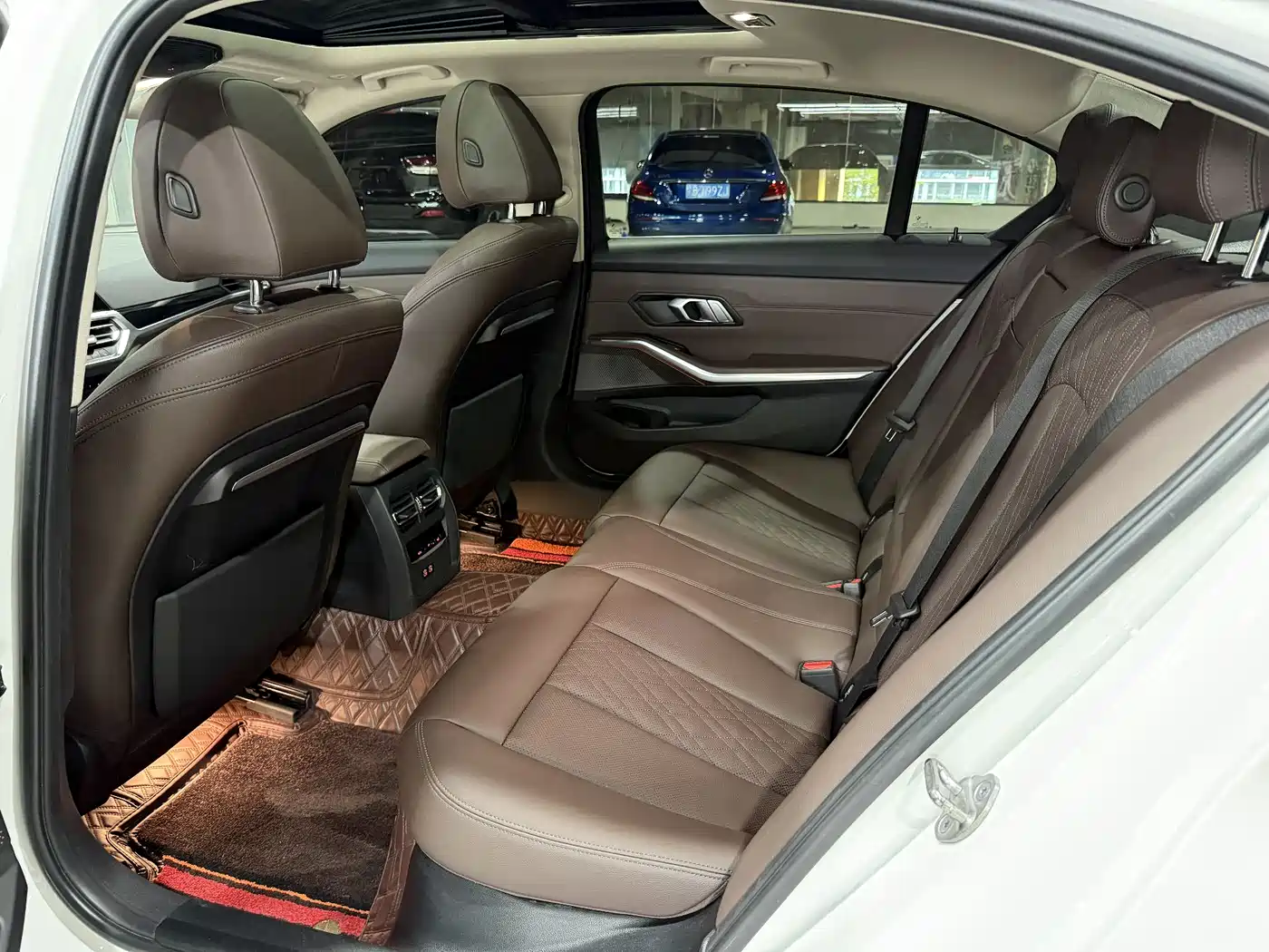 BMW 3 Series 2022 320Li M Sport Package фото 6