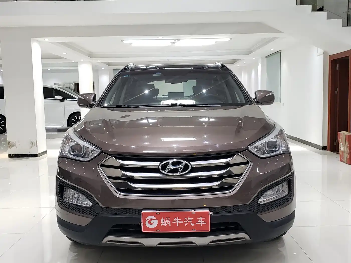 Hyundai Santa Fe 2015 2.0T Automatic 2WD Smart 5-Seater фото 2
