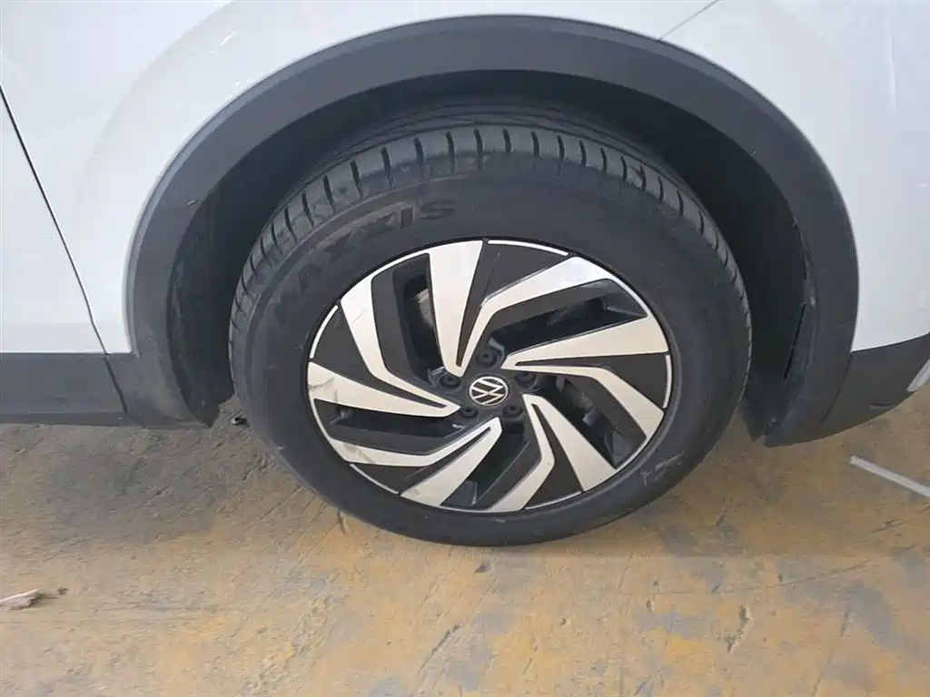 Volkswagen Tiguan L 2022 330TSI Automatic 2WD Comfort Edition фото 14