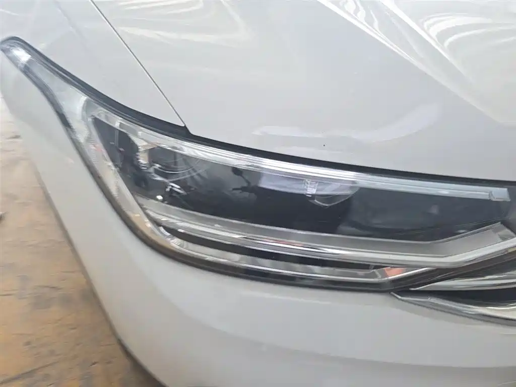 Volkswagen Tiguan L 2022 330TSI Automatic 2WD Comfort Edition фото 13