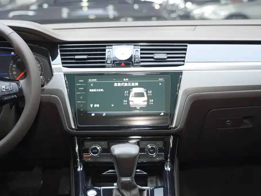 Volkswagen Phideon 2021 380TSI Luxury Edition фото 9