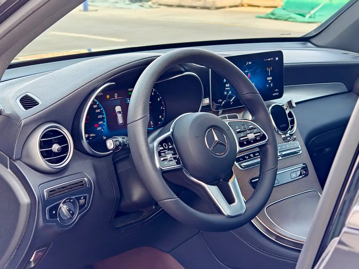Mercedes-Benz GLC 2020 GLC 260 L 4MATIC Dynamic фото 10